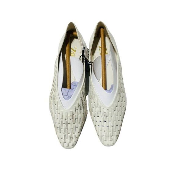 ZARA LOW HEEL WOVEN LEATHER SHOES Beige - Picture 9 of 10